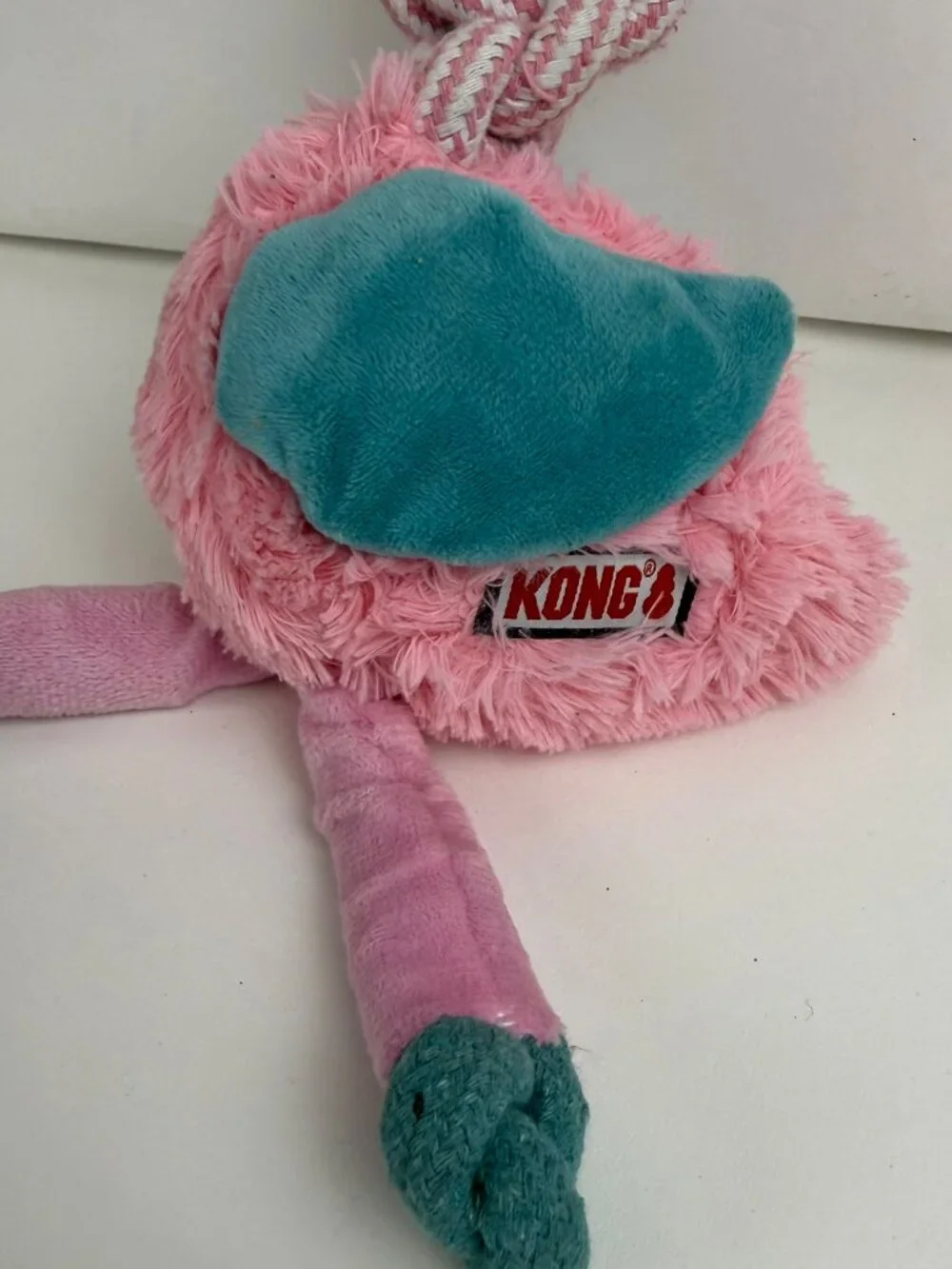 KONG Pink Flamingo Plush Dog Toy Knotted Rope Neck 12